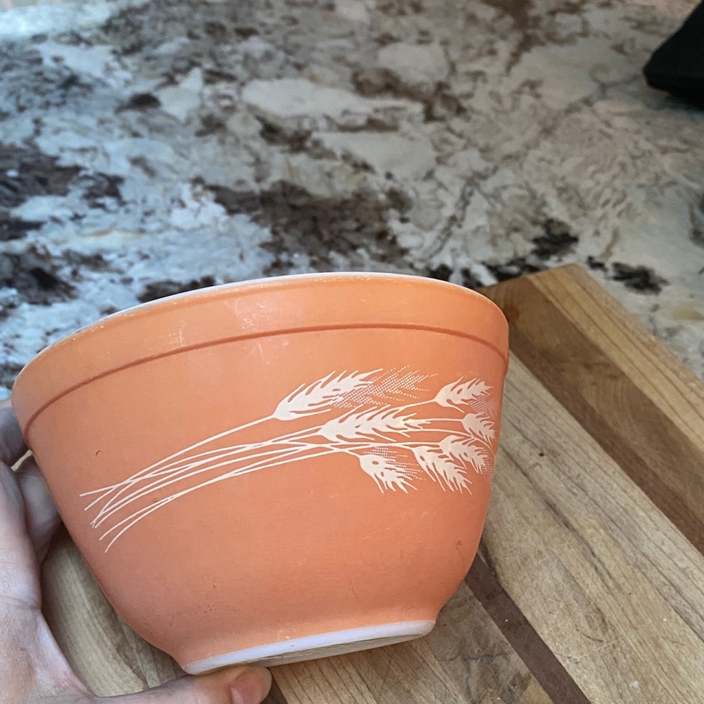 Orange Wheat Design Bowl